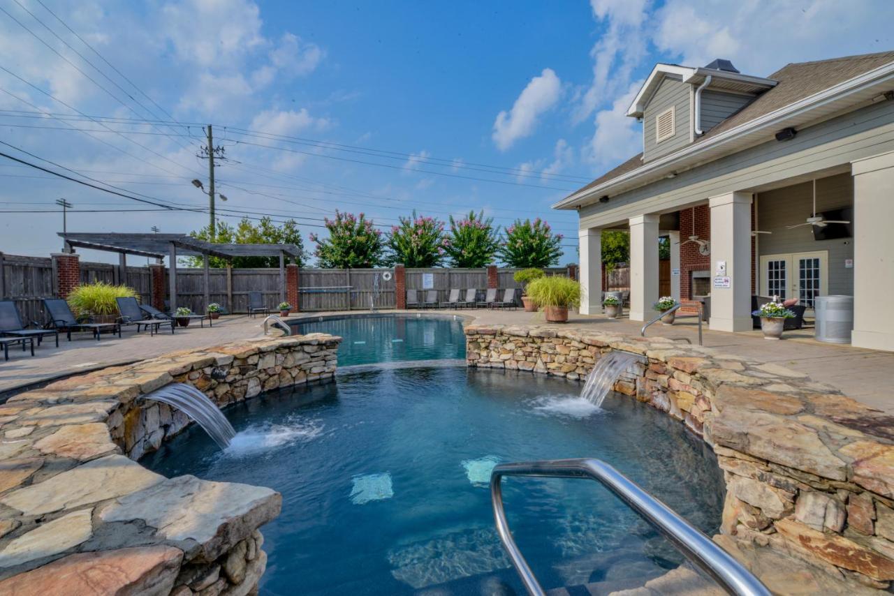 Legends Landing Villa Tuscaloosa Ngoại thất bức ảnh